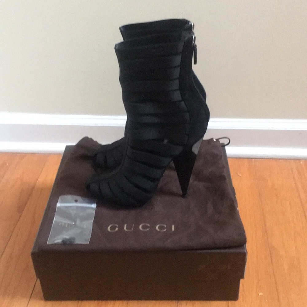 Authentic Gucci Bandage Bootie